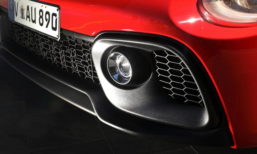 Детали экстерьера Abarth 595 Competizione (312) 2017 года  (AU) (фото 33 из 40)